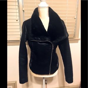 🌹SALE🌹Wildflower bomber jacket poly & faux fur